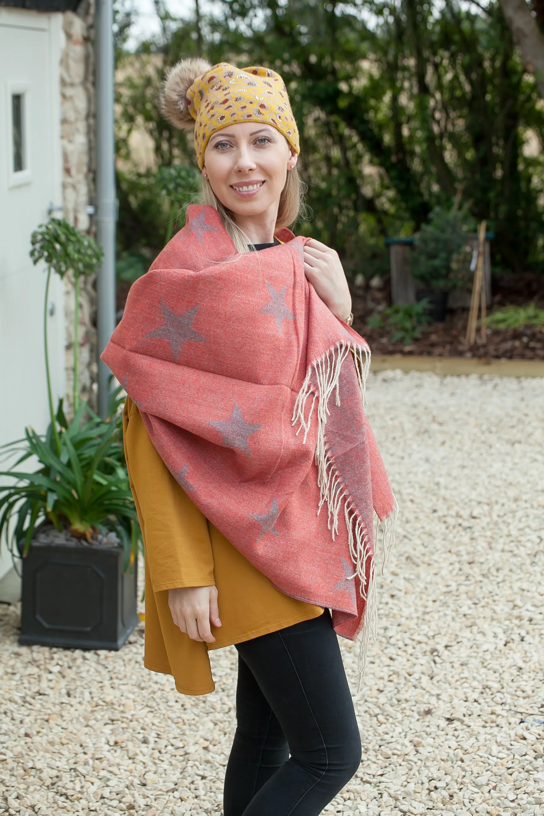 HELENE REVERSIBLE STAR SCARF - SC5068