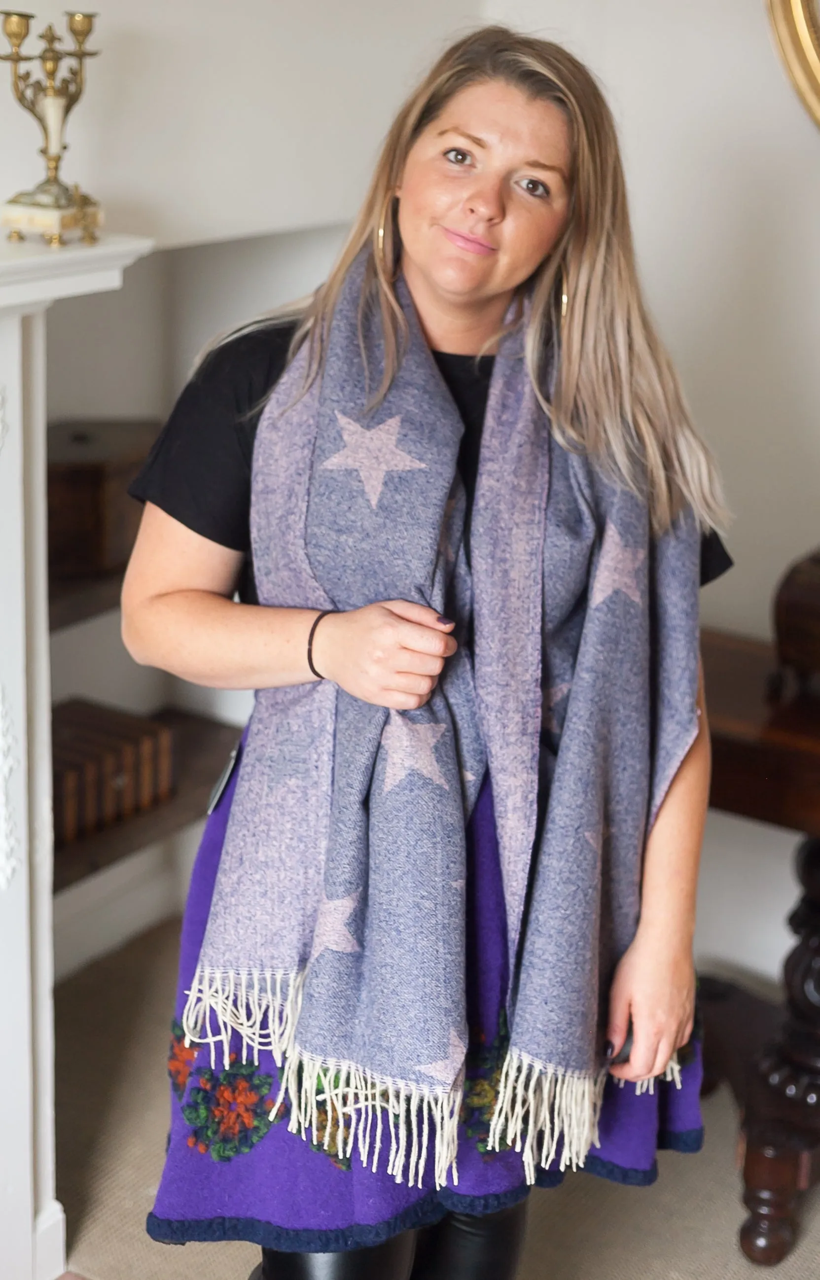 HELENE REVERSIBLE STAR SCARF - SC5068