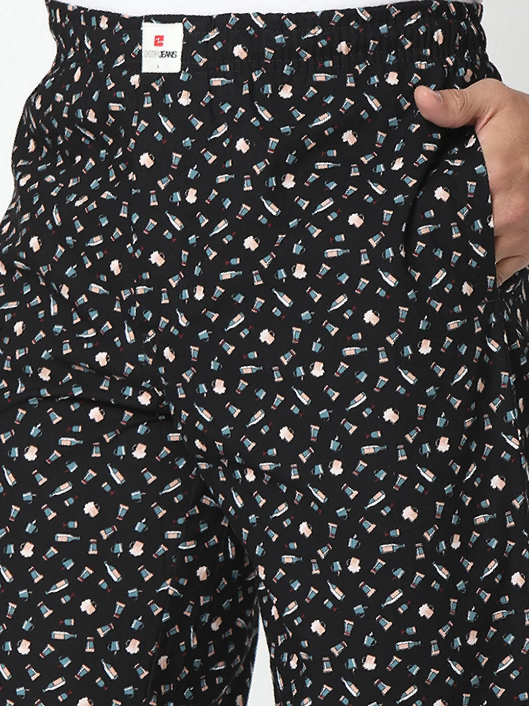 Men Premium Black/Green Cotton Printed Pyjama- Underjeans By Spykar